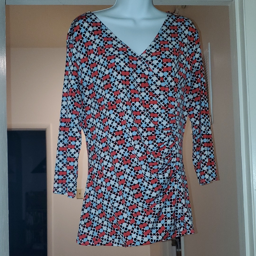 Dana Buchman Flattering 3/4 Sleeve Blouse